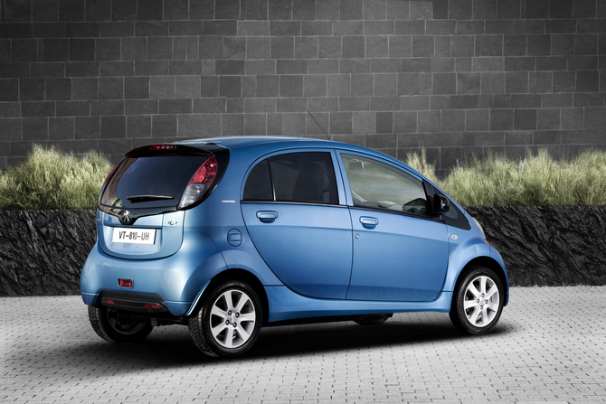 Peugeot iOn Peugeot iOn