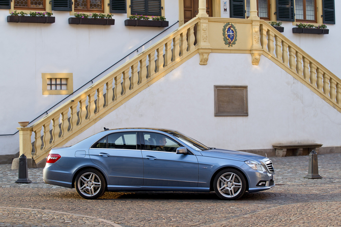 Mercedes-Benz E-Class Gen.5 Mercedes-Benz E-Class Gen.5