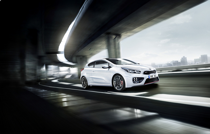 Kia ceed and pro_ceed GT Kia ceed and pro_ceed GT