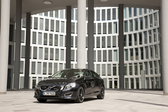 Volvo S60 T6 Design by Heico Sportiv Volvo S60 T6 Design by Heico Sportiv