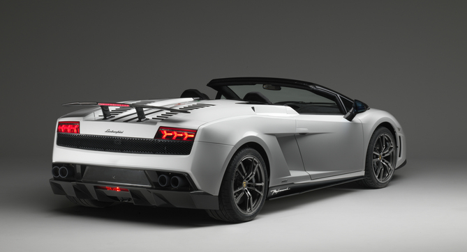 Lamborghini Gallardo LP 570-4 Spyder Performante Lamborghini Gallardo LP 570-4 Spyder Performante