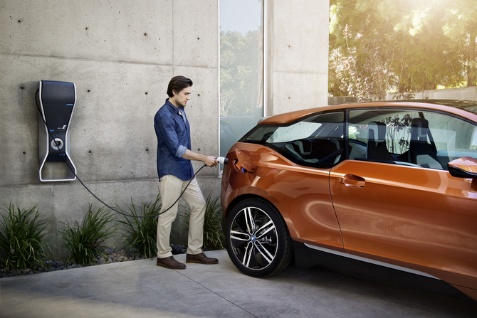 BMW leva a Los Angeles o i3 Concept Coupé BMW leva a Los Angeles o i3 Concept Coupé