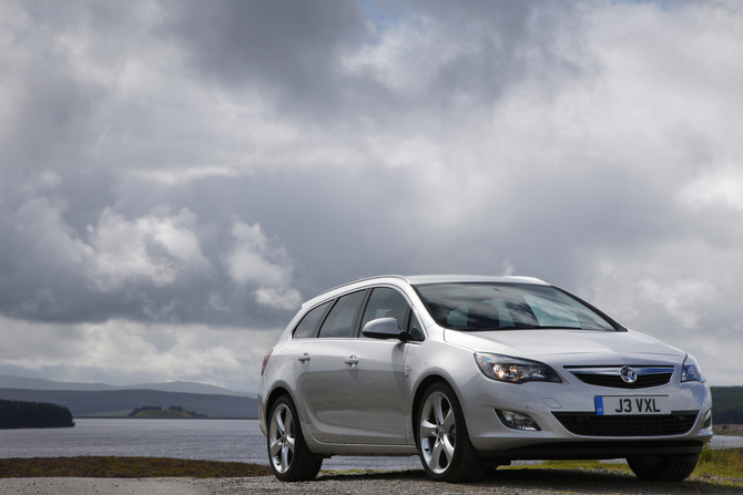 Vauxhall Astra Sports Tourer 1.4T 140 SRi Vauxhall Astra Sports Tourer 1.4T 140 SRi