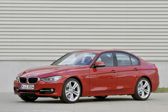 BMW 328i xDrive BMW 328i xDrive