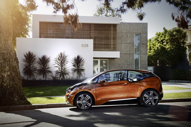 BMW leva a Los Angeles o i3 Concept Coupé BMW leva a Los Angeles o i3 Concept Coupé