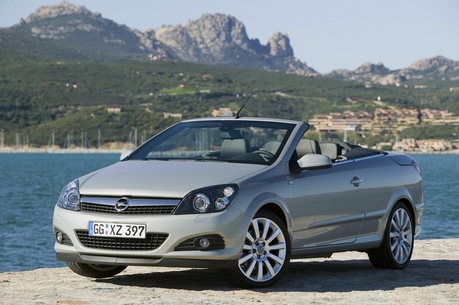 Opel Astra Twin Top 1.9 CDTI Opel Astra Twin Top 1.9 CDTI