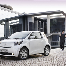 Toyota iQ Toyota iQ