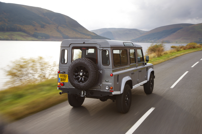 Land Rover Defender 110 SW E Land Rover Defender 110 SW E