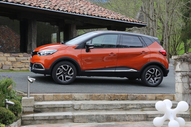Renault Captur Energy dCi S&S ECO2 Helly Hansen Renault Captur Energy dCi S&S ECO2 Helly Hansen