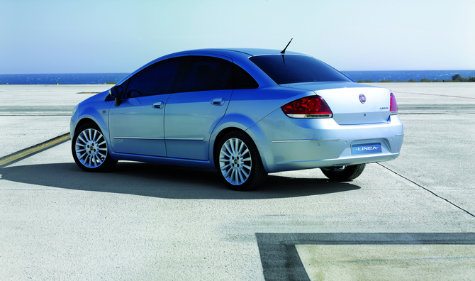 Fiat Linea 1.6 Multijet Emotion Fiat Linea 1.6 Multijet Emotion
