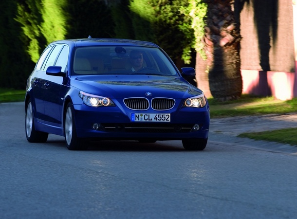 BMW 530d xDrive Touring Auto (E61) BMW 530d xDrive Touring Auto (E61)
