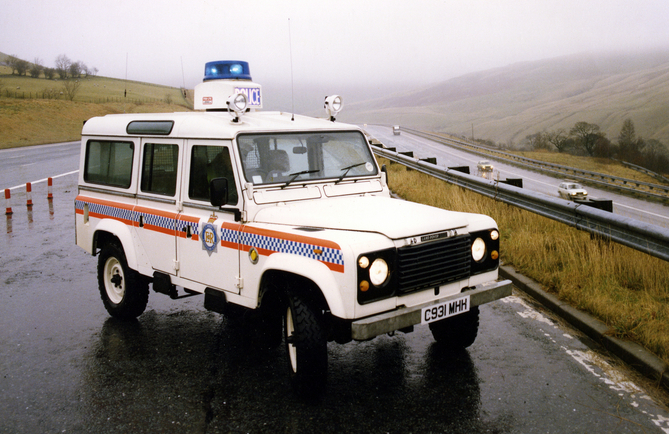 Land Rover Defender 110 Police Land Rover Defender 110 Police