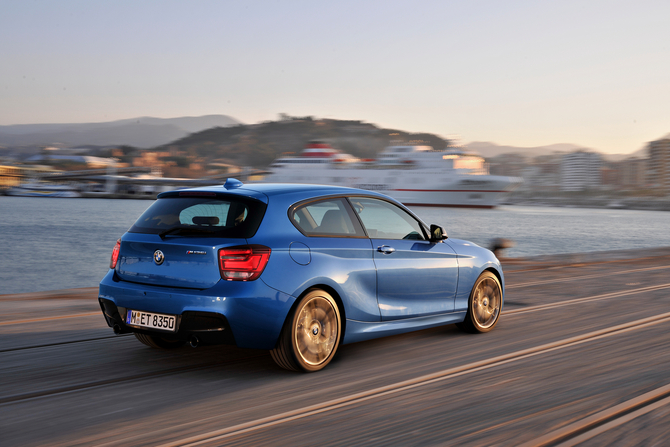 BMW M135i AT BMW M135i AT