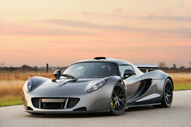 The body comes from a highly modified Exige The body comes from a highly modified Exige