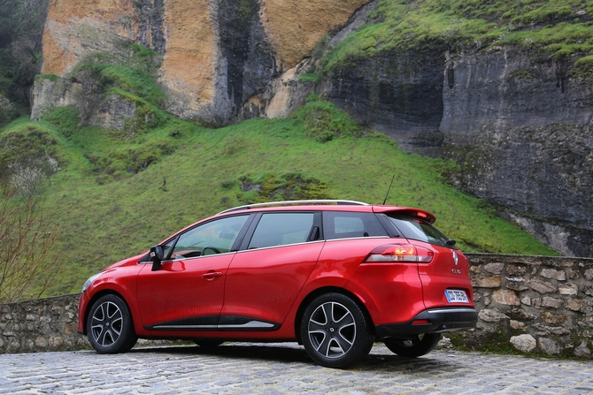 Renault Clio Sport Tourer Energy dCi S&S ECO2 Limited Renault Clio Sport Tourer Energy dCi S&S ECO2 Limited