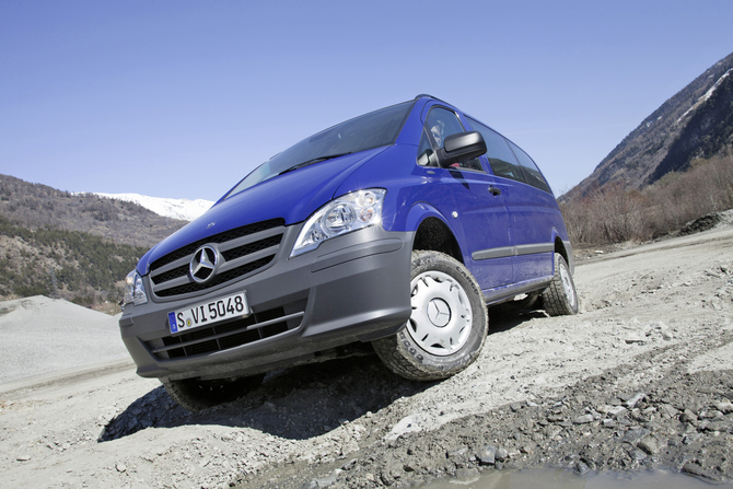 Mercedes-Benz Vito 2 {W639} Mercedes-Benz Vito 2 {W639}