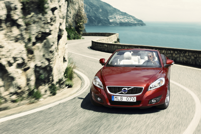 Volvo C70 T5 Summum Volvo C70 T5 Summum
