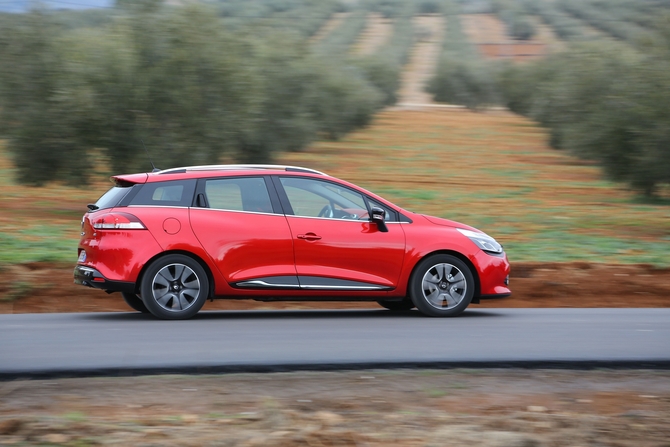 Renault Clio Sport Tourer Energy dCi S&S ECO2 EDC Limited Renault Clio Sport Tourer Energy dCi S&S ECO2 EDC Limited