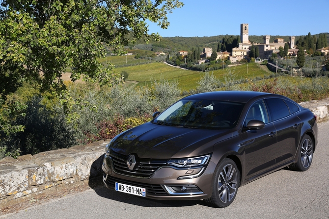 Renault Talisman Energy dCi Twin Turbo EDC Intens Renault Talisman Energy dCi Twin Turbo EDC Intens