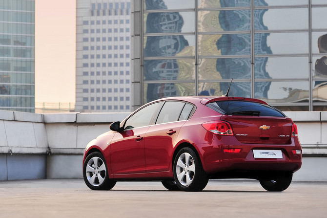 Chevrolet Cruze Hatchback Chevrolet Cruze Hatchback