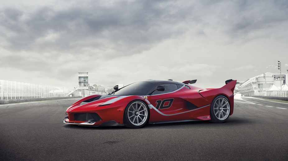 O FXX K é baseado no LaFerrari e vai andar a passar pelos circuitos mundiais