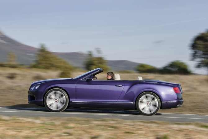 Bentley Continental GTC V8 Bentley Continental GTC V8