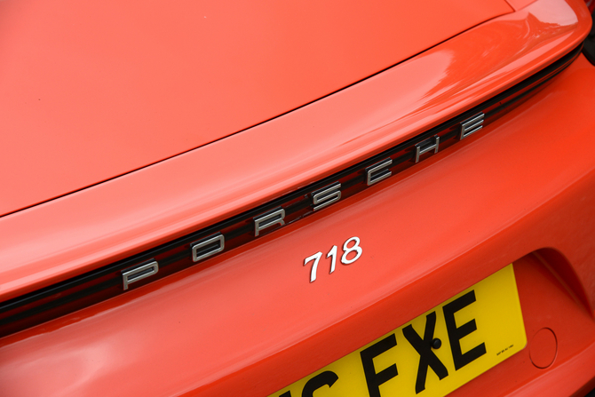 Porsche 718 Cayman S PDK Porsche 718 Cayman S PDK