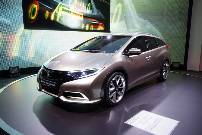 Honda Civic Tourer Concept Honda Civic Tourer Concept