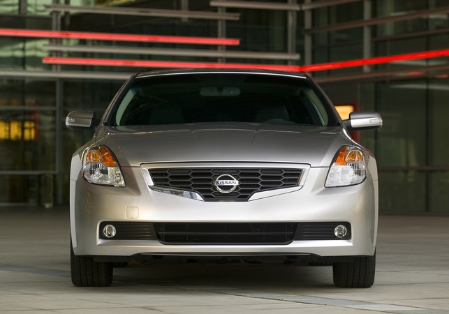 Nissan Altima Coupé 2.5 Nissan Altima Coupé 2.5