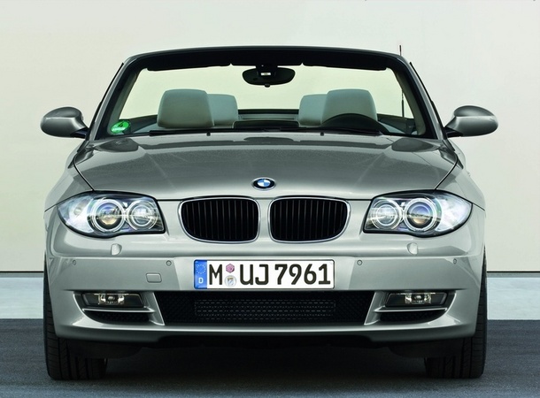 BMW 123d Cabrio Automatic BMW 123d Cabrio Automatic