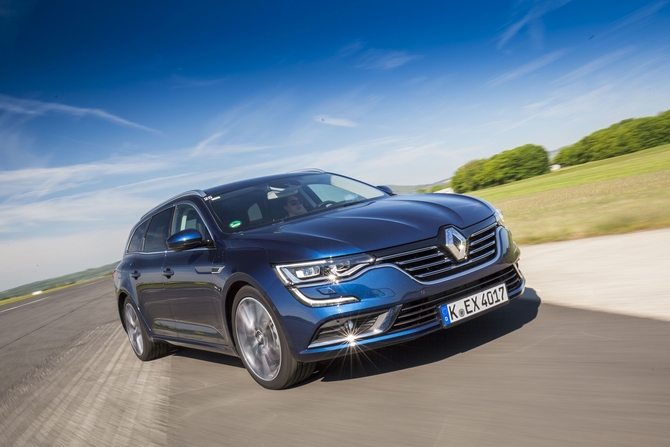 Renault Talisman Sport Tourer Energy dCi Twin Turbo EDC Intens Renault Talisman Sport Tourer Energy dCi Twin Turbo EDC Intens