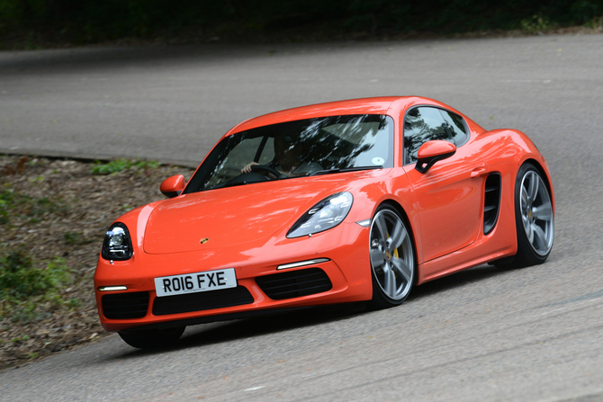 Porsche 718 Cayman S PDK Porsche 718 Cayman S PDK