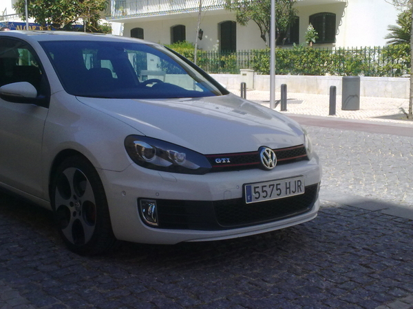 Volkswagen VW Golf R DSG Volkswagen VW Golf R DSG