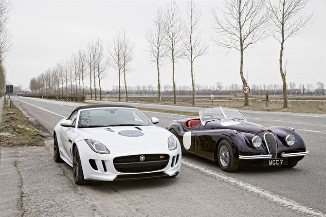 O carro pretende ser um regresso aos modelos desportivos clássicos da Jaguar mas com um design moderno e muita tecnologia O carro pretende ser um regresso aos modelos desportivos clássicos da Jaguar mas com um design moderno e muita tecnologia