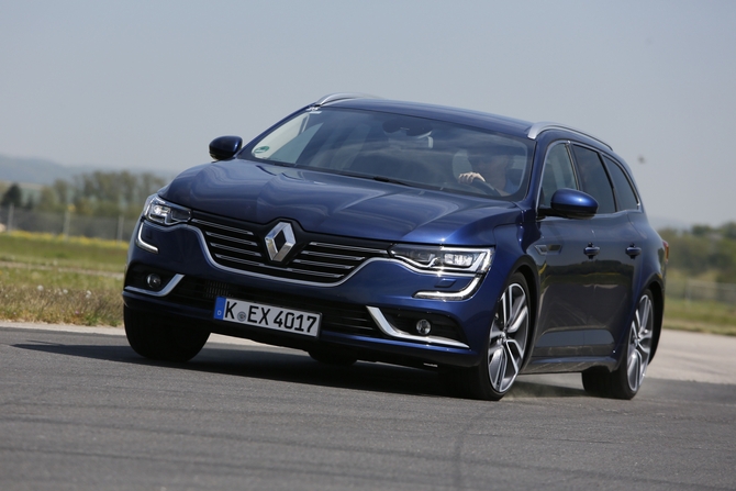 Renault Talisman Sport Tourer TCe 200 EDC Renault Talisman Sport Tourer TCe 200 EDC