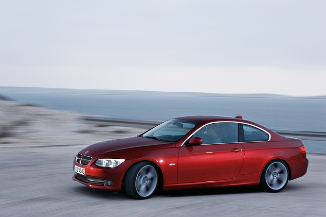 BMW 320i Coupe Sport Plus BMW 320i Coupe Sport Plus