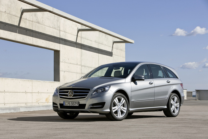 Mercedes-Benz R 350 CDI 4MATIC LW Mercedes-Benz R 350 CDI 4MATIC LW