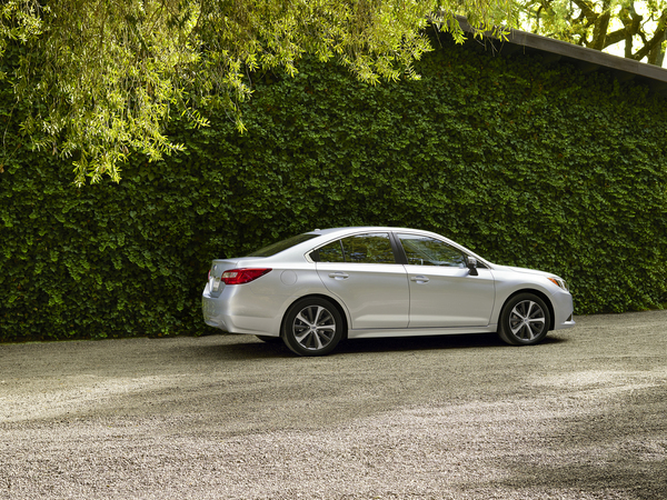 Subaru Legacy 2.5i Premium Subaru Legacy 2.5i Premium