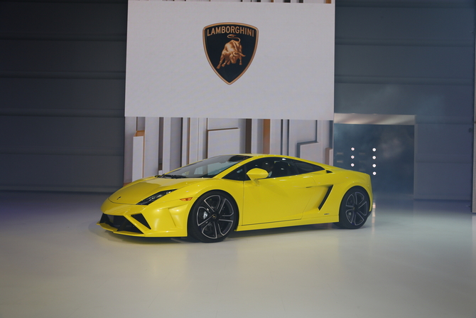 Lamborghini Gallardo LP 560-4 Lamborghini Gallardo LP 560-4