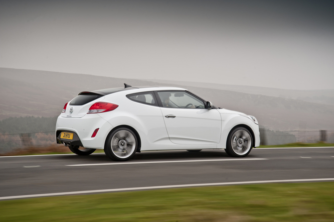 Hyundai Veloster Hyundai Veloster