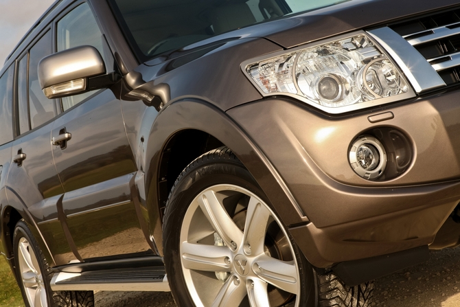 Mitsubishi Shogun 4 Mitsubishi Shogun 4