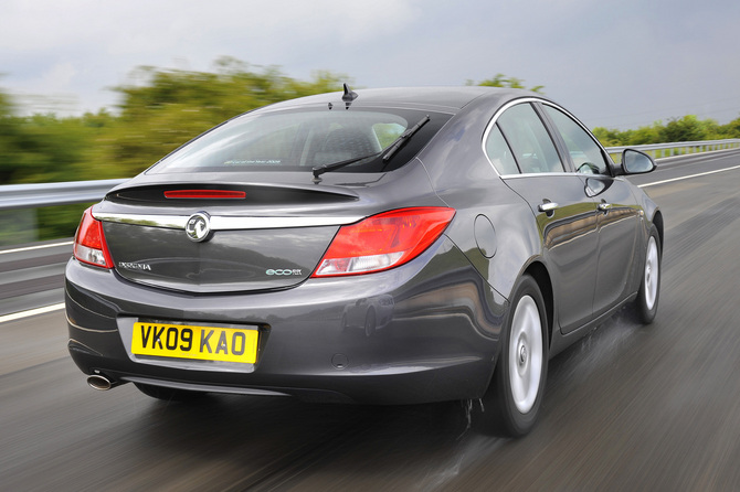 Opel Insignia ecoFLEX 2.0 CDTI 160cv Cosmo Opel Insignia ecoFLEX 2.0 CDTI 160cv Cosmo