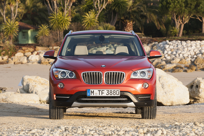 BMW X1 sDrive18i BMW X1 sDrive18i