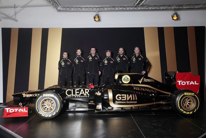 Lotus F1 Team Reveals E20, Also Uses Step-Down Nost Lotus F1 Team Reveals E20, Also Uses Step-Down Nost