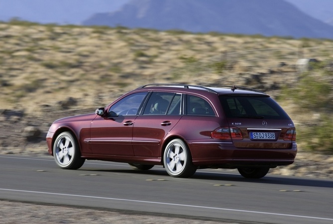 Mercedes-Benz E 320 CDI Estate Mercedes-Benz E 320 CDI Estate