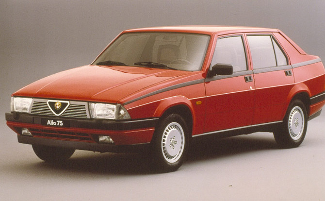 Alfa Romeo 75 V6 Alfa Romeo 75 V6