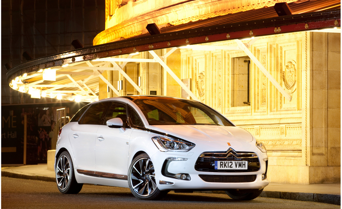 The DS5 is meant to be a very efficient car to carry several people in style The DS5 is meant to be a very efficient car to carry several people in style