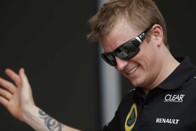 Raikkonen continua na segunda posição do campeonato de pilotos, mas Vettel aumentou a sua liderança Raikkonen continua na segunda posição do campeonato de pilotos, mas Vettel aumentou a sua liderança