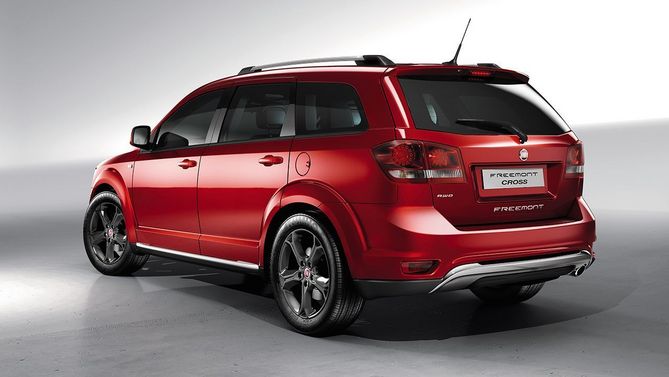 Fiat Freemont Cross 2.0 MultiJet II Fiat Freemont Cross 2.0 MultiJet II