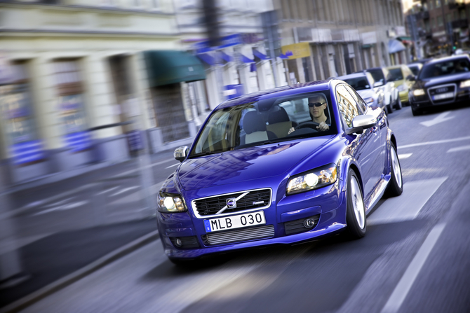 Volvo C30 T5 R-Design Volvo C30 T5 R-Design